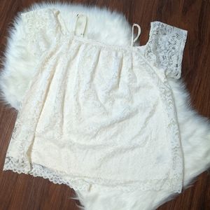 White Lace Off-Shoulder Tank / Size XLrg